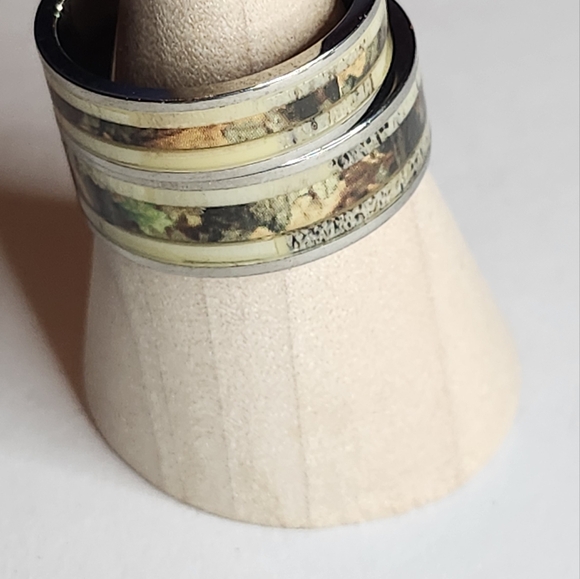 Matching Antler Inlay Titanium Bands - Picture 3 of 5